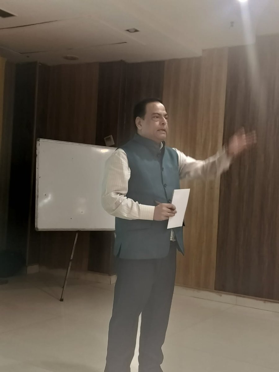 Chitransh Chamber of Commerce tweet media