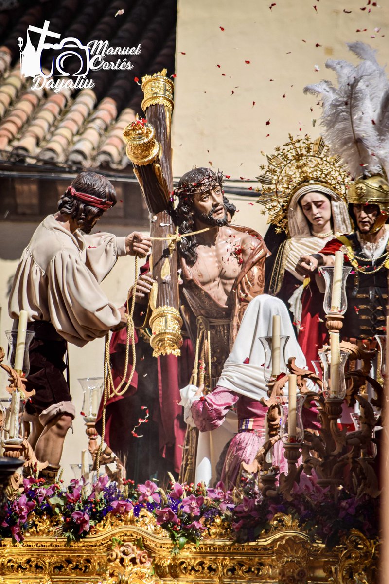 HdadTrabajoyLuz's tweet image. #LunesdelZaidin • "Si miramos a Jesús con #humildad, él nos devuelve su mirada llena de compasión, de #ternura y de perdón. Y eso produce profunda alegría en el #alma…”

(Monseñor Demetrio Fernández, Obispo de Córdoba)

#TrabajoyLuz #Zaidin #Granada