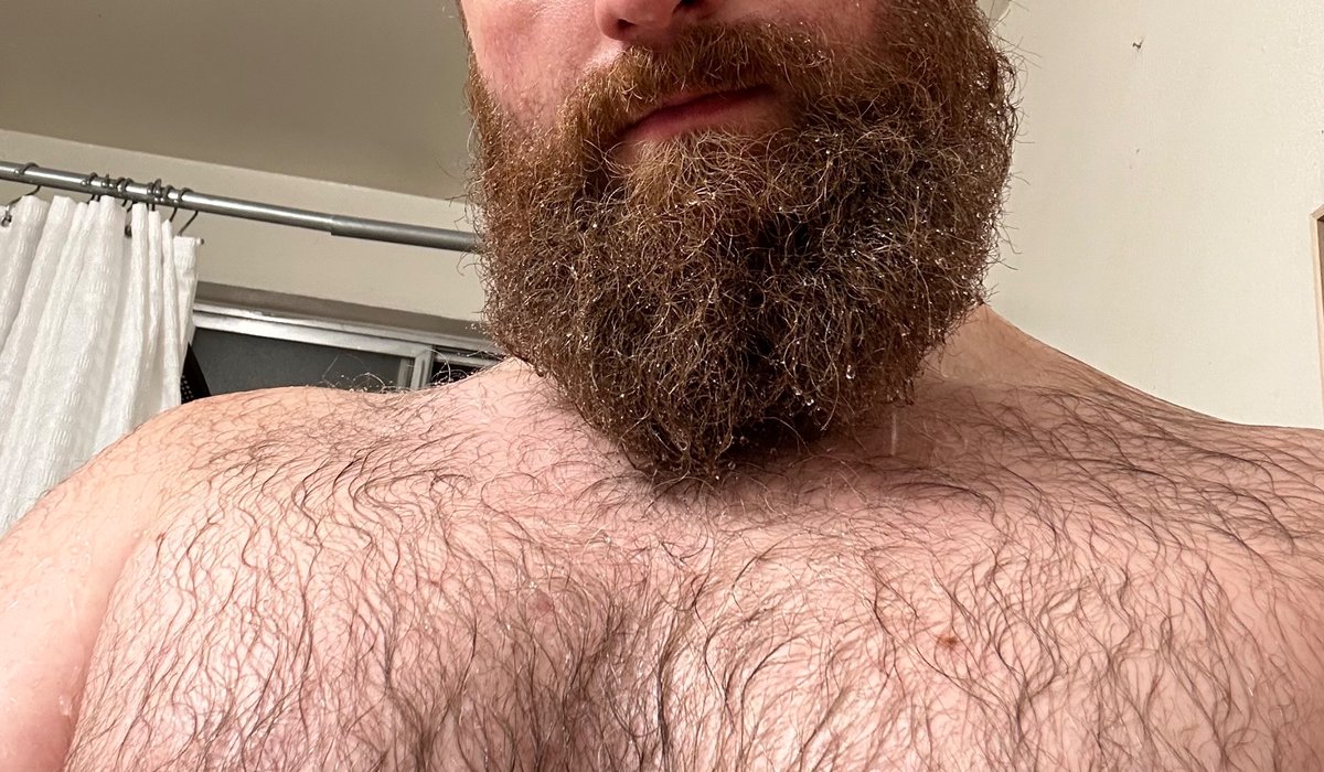 The larger shot off my new banner, fresh out of the shower