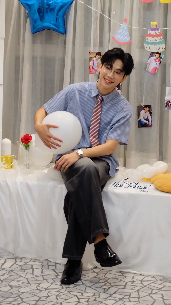 phuripatsupport's tweet photo. น้องฮาร์ททั้งใจ❤️
เจ้าของวันเกิดเขาแสนดีมากคับ💖
#HeartPhuripat24thBDAY
#h_phuripat #HeartPhuripat
@H_phuripat https://t.co/rQaHuep3bu