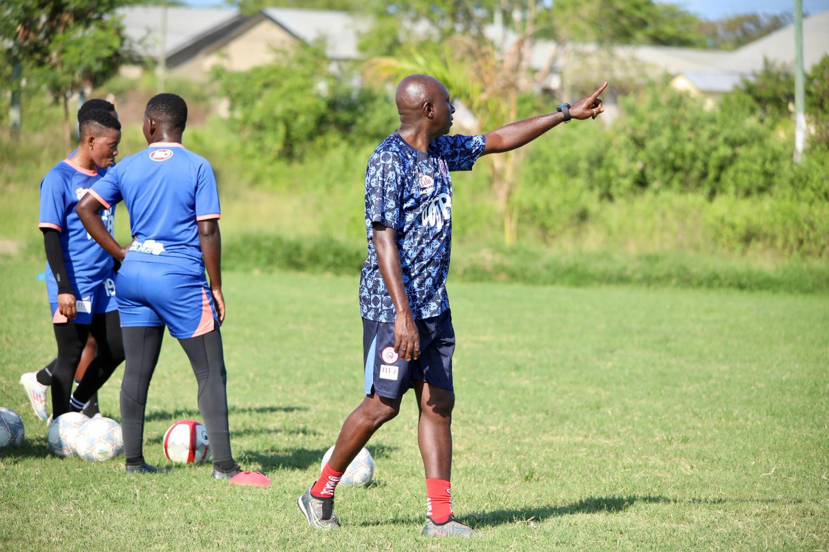 Coach Yussif Basigi tweet media