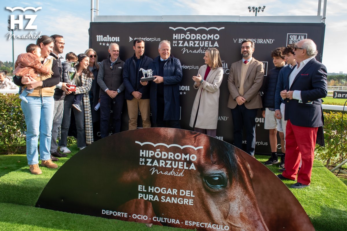 ANOTHER ROSE (Noozhoh Canarias) se alzó con la victoria en la Copa de Criadores - Manuel Delgado Sánchez-Arjona del domingo 17 de noviembre en <a href="/HipodromoMadrid/">Hipódromo de La Zarzuela</a>. 
Enhorabuena a la Cuadra Ten Fe, al preparador <a href="/Patrikolave/">Patrik Olave Racing</a> y al jockey <a href="/RNValle2/">R.N.Valle</a>. 👏🏇

Entregó el trofeo al