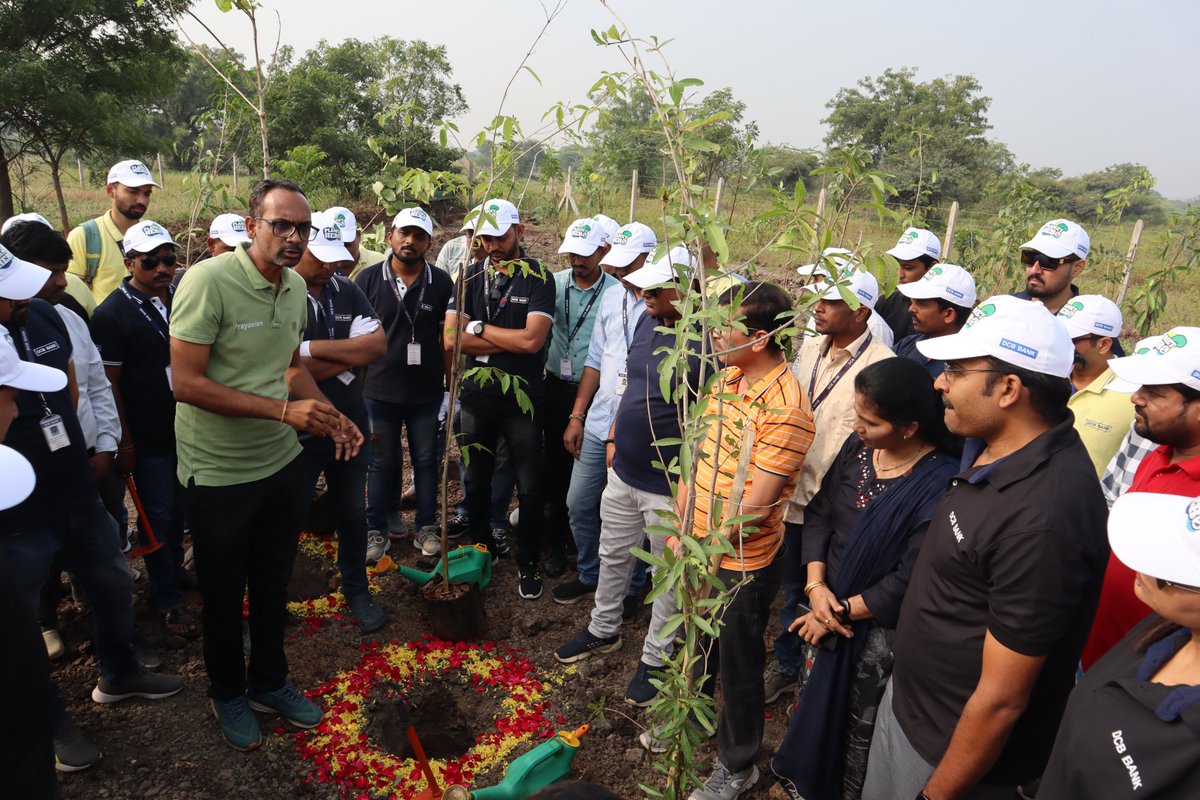 PrayasGroup's tweet photo. Proud to partner with  DCB bank to transform 0.5 acres of barren land into a lush green oasis with 500 native trees in Chhatrapati Sambhajinagar, Maharashtra!
125+ participants joined us to plant 25+ native species, ensuring biodiversity &amp; sustainability. https://t.co/fvsj3gwXin