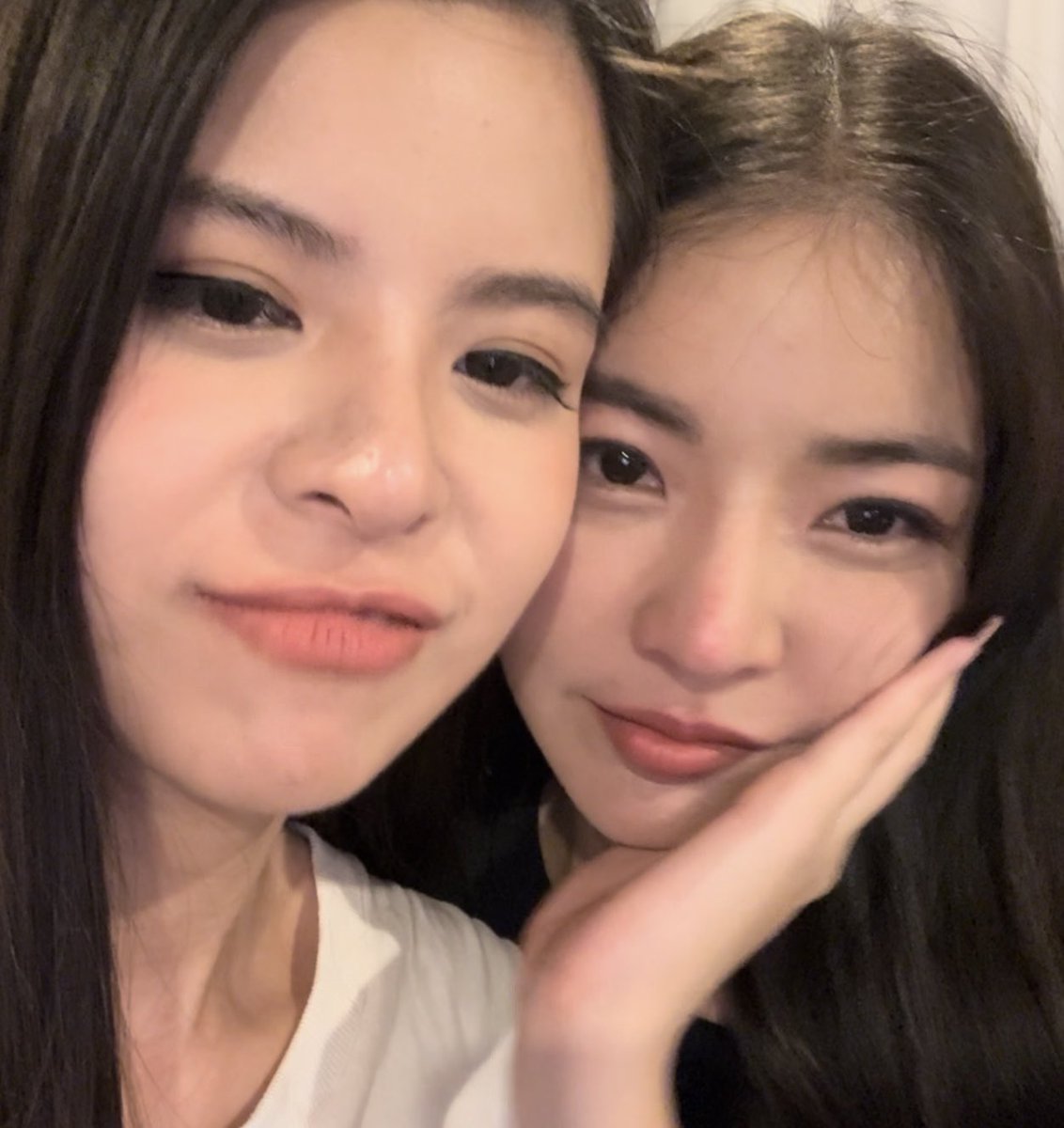 Fay_riezz's tweet photo. 67m🎉 เอาคิวปิดกล้องมาฝาก มีน้ามตาจำนวนมาก
#ฝันรักห้วงนิทรา #DreamGL https://t.co/w9kr04zwiH