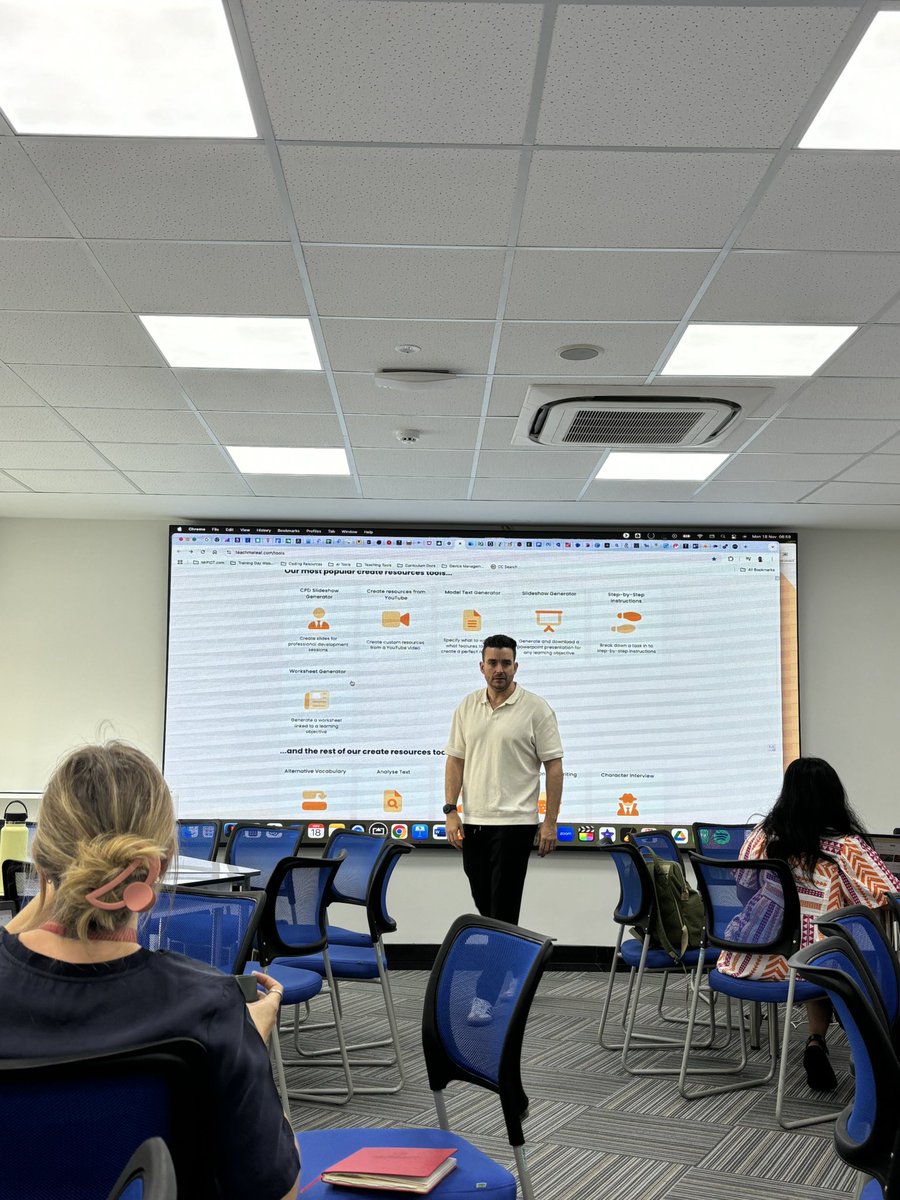 MariaBrett90's tweet photo. TeachMate AI - a time saving tool with excellent AI functionality. My new favourite tool is creating a quiz, downloading it as a csv file and then uploading it to Blooket for my students @ICT_MrP #teachmateai https://t.co/Bt6LwErHag