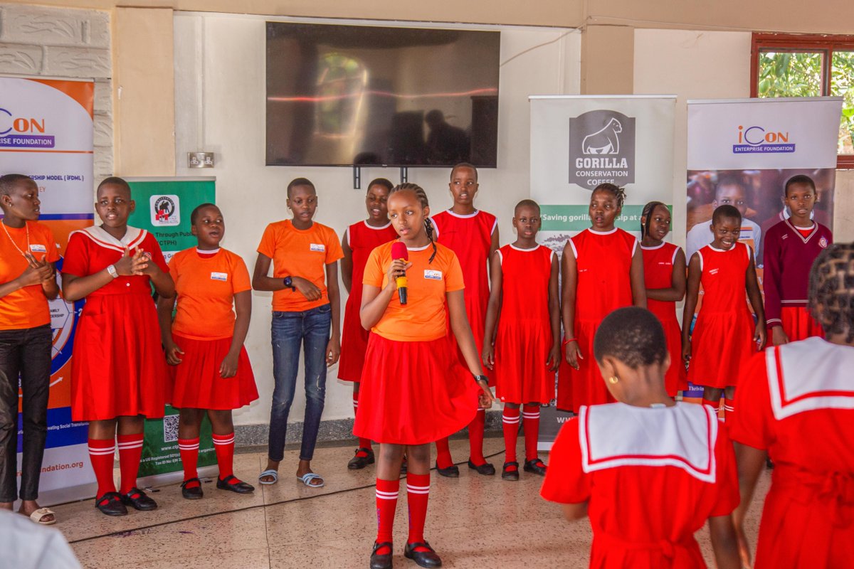 Leadership begins at home! 🌟 Celebrating young minds, parents, and guardians from the Family Leadership Dialogue. Together, we’re shaping a brighter future for families everywhere. 💬❤️ #FamilyLeadership #iCONFamily