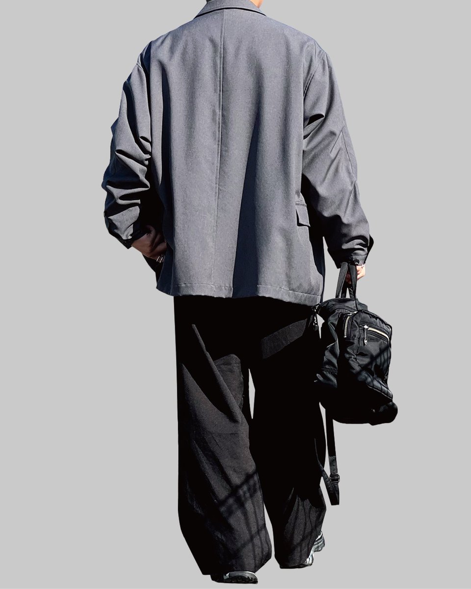 makinosuke29's tweet photo. ジャケットシャツスラックスの綺麗めコーデ✨
outer : #daiwapier39
tops : #irenisa
bottoms : #remer
shoes : #salomon https://t.co/YGHJ06tw3u