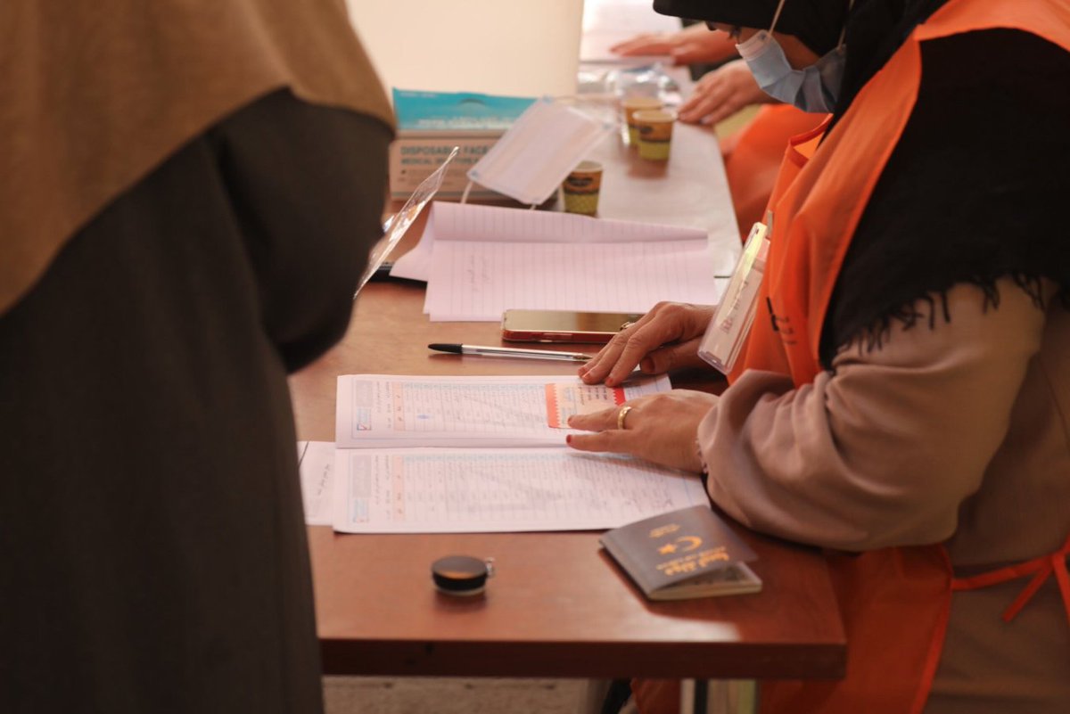 UNSMIL commends the successful conduct of polling for the first group of 58 Municipal Councils on 16 November, organized by HNEC. The Mission congratulates the Libyan people for their impressive 74% voter turnout and HNEC for ensuring a technically sound and inclusive electoral