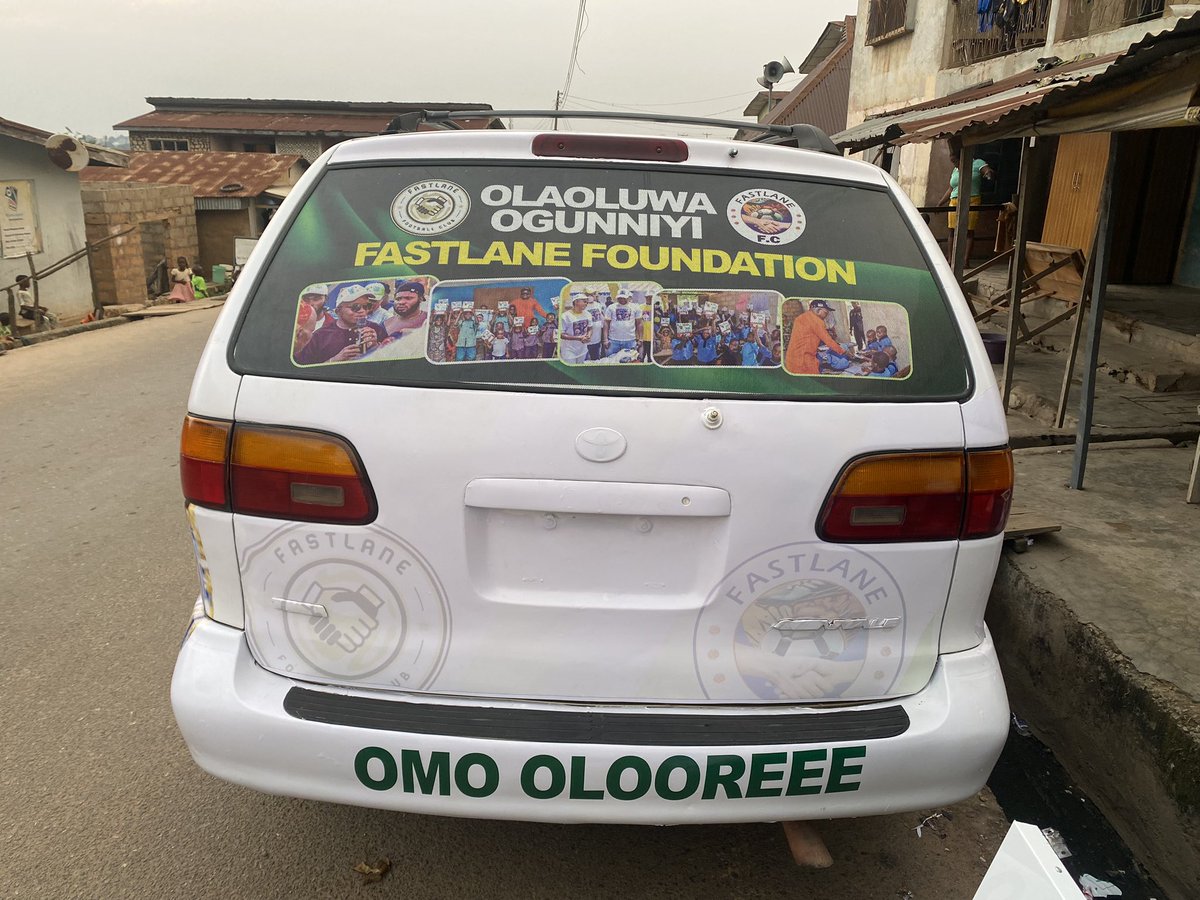 EchoPrints's tweet photo. Elevate Your Ride, Elevate Your Brand

Get noticed on the road with our premium car branding solutions!

Why Choose Us?*

Expert designers and installers
High-quality materials
Quick turnaround times
Competitive pricing

Transform Your Vehicle into a Moving Billboard! https://t.co/GDHgMi80Gt