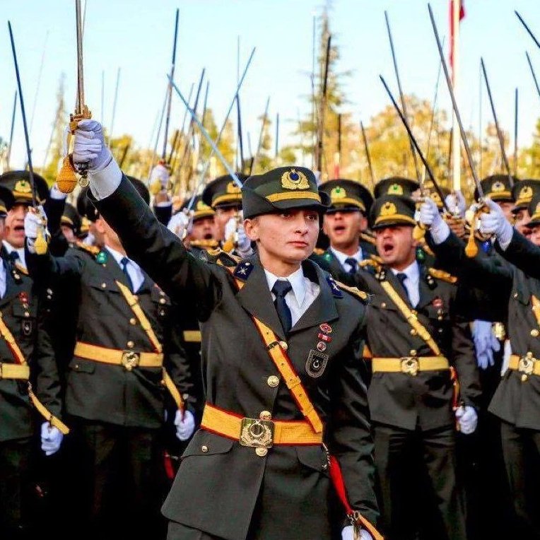 Türkiye Barolar Birliği: "Atatürk'e ve Cumhuriyet değerlerine bağlılık soruşturma konusu edilemez."