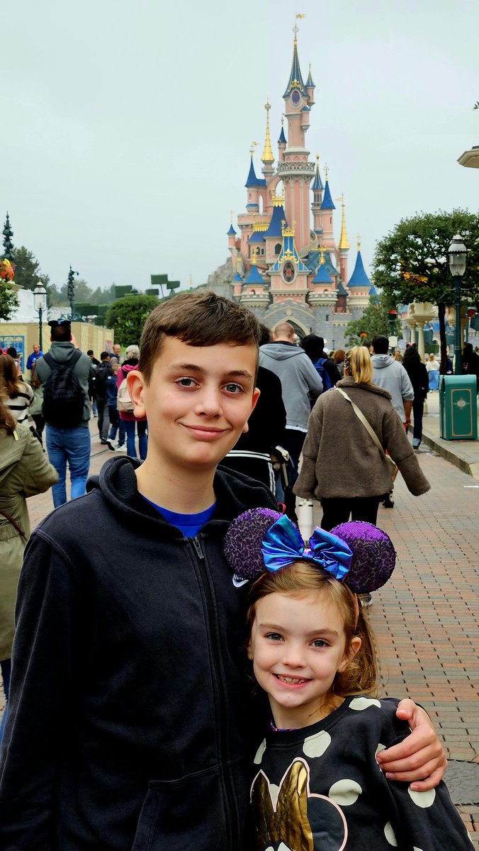 Andrew McCreaddie tweet media