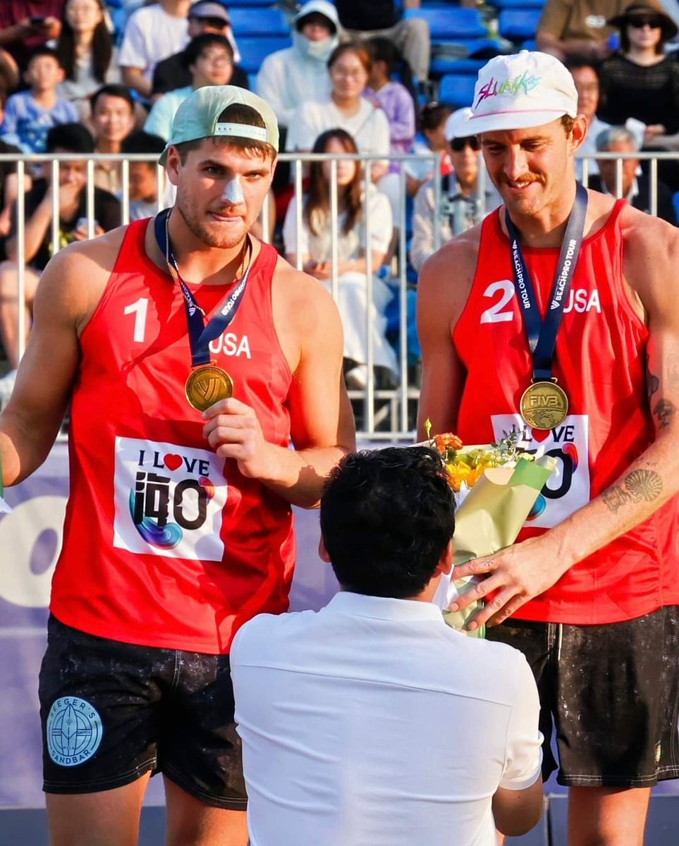 #BeachVolleyball News around the 🌏#BeachProTour #Challenge Haikou 🇨🇳
♀️ Podium
🥇 Xue/J. J. Zeng 🇨🇳
🥈 Shaw/Toni 🇺🇸
🥉 Placette/Richard 🇫🇷

♂️ Podium
🥇 Cory/Caldwell 🇺🇸
🥈 Hodges/Schubert 🇦🇺
🥉 Dal Corso/Viscovich 🇮🇹

📸 <a href="/BeachVBWorld/">Beach Volleyball World</a>