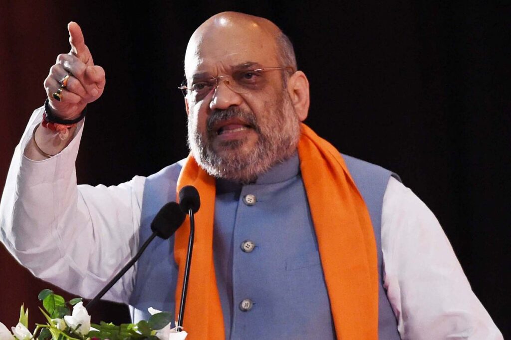 epanchjanya's tweet photo. बड़ी खबर!

गृह मंत्री अमित शाह ने फ़िल्म "साबरमति रिपोर्ट" को दिया समर्थन!

"इकोसिस्टम कितना भी प्रयास कर ले लेकिन सच को नहीं दबाया जा सकता।"

"आज फ़िल्म के माध्यम से गोधरा कांड की सच्चाई सबके सामने आ चुकी है।"

"सच्चाई को अंधकार में दबाकर नहीं रखा जा सकता।"

22 साल बाद आज गोधरा कांड पर बनी फिल्म सिनेमाघर में रिलीज हो चुकी है।