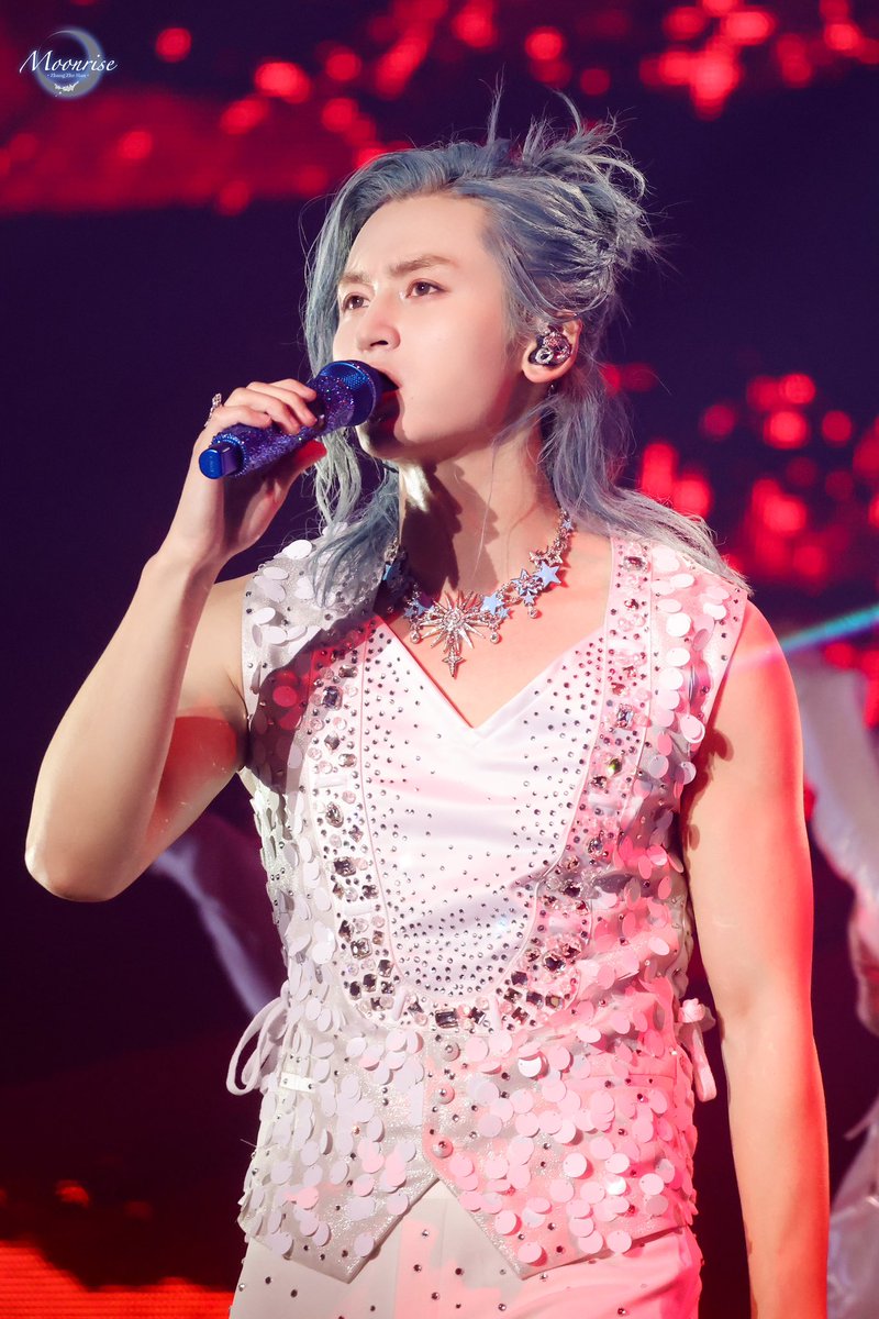Moonrise0511's tweet photo. 𝟚𝟘𝟚𝟜.𝟙𝟙.��𝟞
ℙ𝕣𝕚𝕞𝕠𝕣𝕕𝕚𝕒𝕝 𝕋𝕙𝕖𝕒𝕥𝕖𝕣 𝕀𝕀 ℂ𝕠𝕟𝕔𝕖𝕣𝕥 𝕚𝕟 𝕊𝕖𝕠𝕦𝕝 
#ZhangZhehan 
#ZhangZhehan张哲瀚
#张哲瀚 #張哲瀚 #ZZH 
#チャンジャーハン 
#장철한 #จางเจ๋อฮั่น
#zhangsanjian
#张三坚
#TheRealZhangZhehan 
#zhangzhehan_super3
#WordOfHonor 
#山河令 https://t.co/xZo4D7nU8h