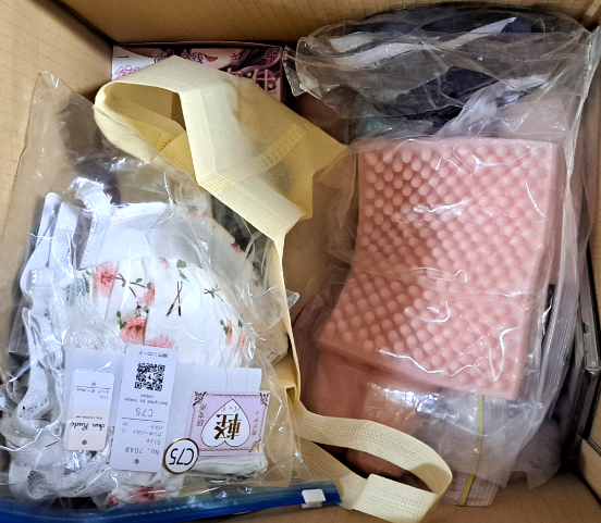 hotpowers's tweet photo. 大掃除で生まれる不要グッズ
廃棄も悲しいので1箱プレゼント‼️
今回は参加ハードルを少し上げてアナタのライバルを減らします😇

1⃣当アカと公式（@hotpowers_info）フォロー
2⃣ホッパのLINE登録https://t.co/8N1wGmUw8O
3⃣このツイートに「LINE登録完了」とリプ
4⃣RT又は引用で当選率UP
11/24まで https://t.co/Ly65hm7FnG