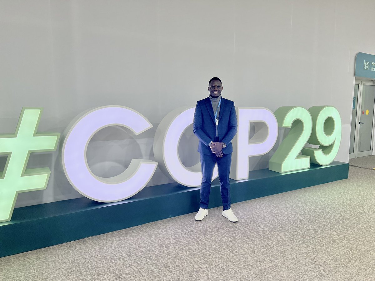 Jabari_ke's tweet photo. Second week @COP29_AZ ,
Demilitarize for Climate Justice!
Militaries are responsible for 5.5% of GHG emissions
2.4 trillion dollars spent on the military
#DivestFromWar, #InvestInClimateJustice
#NoNukes #NoWar #NoWarming #StopWarInAfrica #IPPNW https://t.co/rpLJL0bPD7