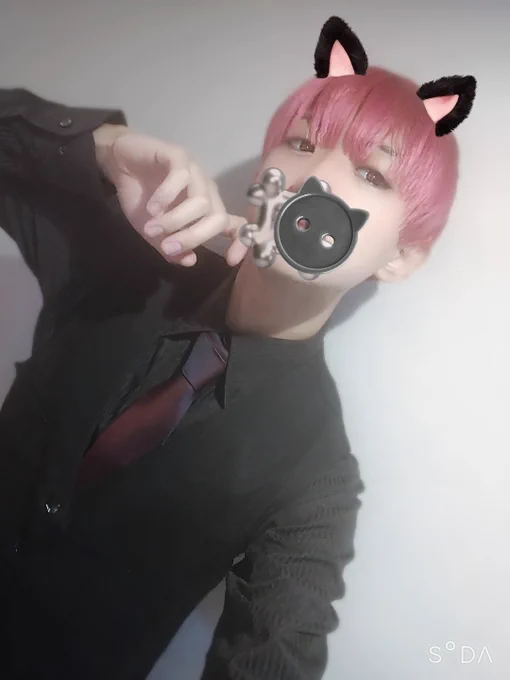 #アイコンと中の人の写真貼るとRTといいねブワアアァって伸びるらしいあ、今髪の色けっこういっしょかも 