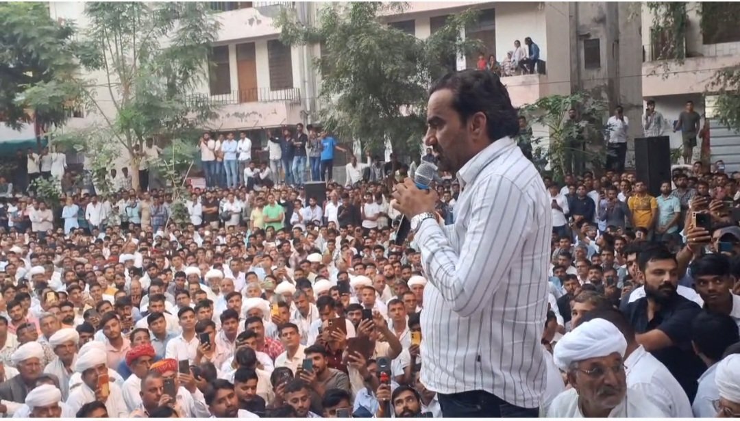 hanumanbeniwal's tweet image. कुड़ी भगतासनी, जोधपुर में अनिता जाट हत्याकांड के प्रकरण में न्याय की मांग को लेकर चल रहे धरने में हजारों लोगों के साथ मौजूद हुं !