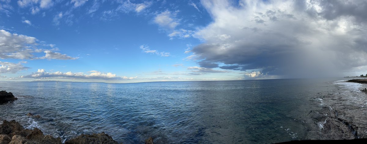 klappostrouthos's tweet image. Άλλοι βλέπουν το ποτήρι μισοάδειο και αλλοι μισογεμάτο…..
Το ίδιο και οι μέρες μας…. 
Η επιλογή είναι δική σου!!!
#astormiscoming