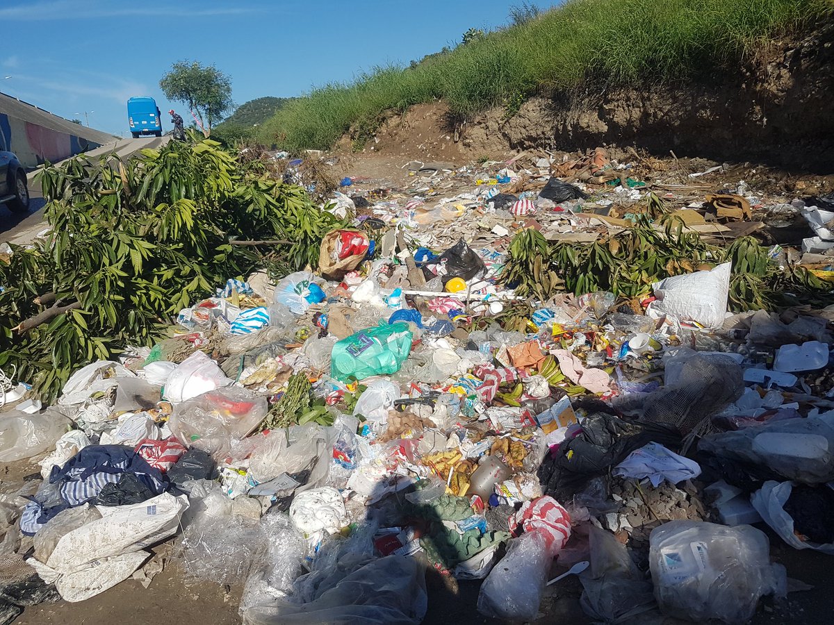 Continúa la falta de compromiso de <a href="/atesa_esp/">ATESA</a> y <a href="/PoliciaStaMarta/">Policía Metropolitana de Santa Marta</a>
¿Donde están las acciones y las sanciones?