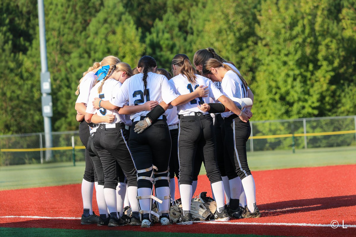 MsGloryNatl16's tweet photo. That's a wrap on our Fall 2024 season. We would like to thank everyone that has supported us this season! Parents, Coaches, Friends, &amp; Family...we couldn't do this without you!! 💙🤍🖤 #ALLIN https://t.co/hONb7ikdtH