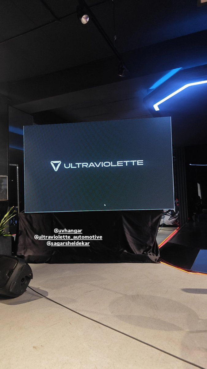 aniruddha0367's tweet photo. Someone whom I lookup to in the Motorcycle world.
Meeting the man @Sagarsheldekar
Thank you for such a great time @UltravioletteEV
#UltravioletteF77 #Ultraviolette #automobile #hitlist #livingitup #F77mach2 #F77 #EV #UV #Bengaluru https://t.co/Ktf4YyRS0g