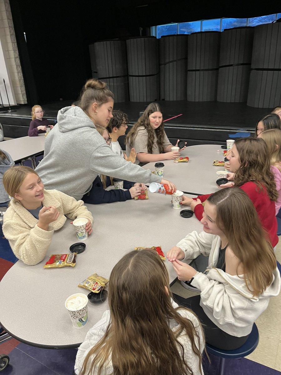 Jill Mullen (@jillemullen) on Twitter photo SVMS PBIS incentive: Cocoa Cafe - our student Nest Crew was ready to help. <a href="/SVMSEagles/">SVMS Eagles</a> #sharethegoodlps <a href="/whyliveschool/">LiveSchool</a> <a href="/MrBoldtLPS/">Jason Boldt</a> SVMS PBIS incentive: Cocoa Cafe - our student Nest Crew was ready to help. <a href="/SVMSEagles/">SVMS Eagles</a> #sharethegoodlps <a href="/whyliveschool/">LiveSchool</a> <a href="/MrBoldtLPS/">Jason Boldt</a>