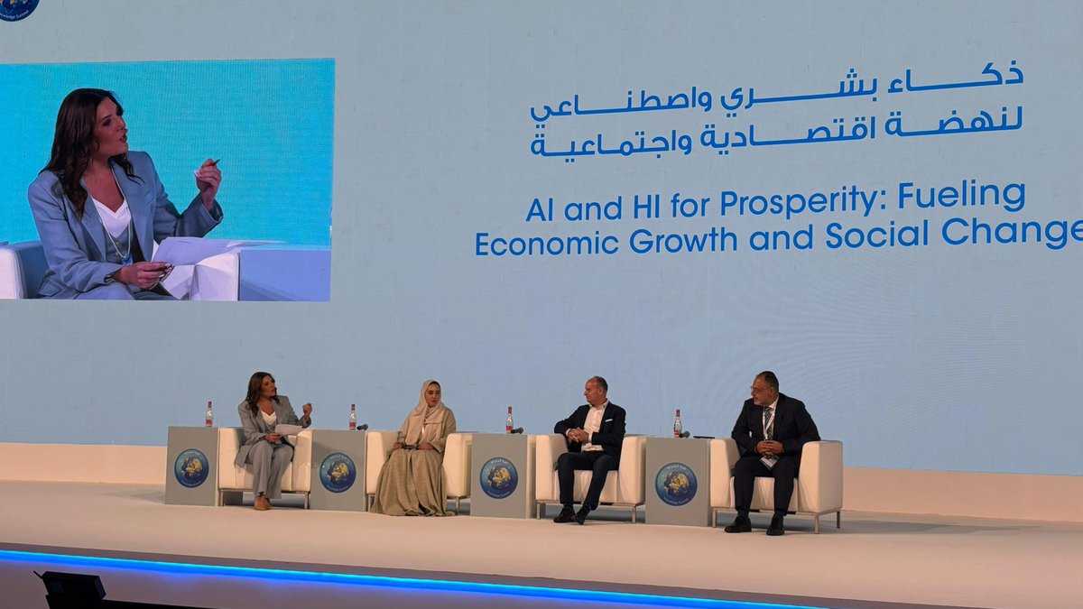 KnowSummit's tweet image. Moderated by Maya Hojiej from Asharq News Bloomberg, the session ‘AI and HI for Prosperity: Fueling Economic Growth and Social Change’ at #KnowledgeSummit24 brought together Latifa Alshehhi, Director of Investment Data Department, Ministry of Investment in the UAE, Carsten…