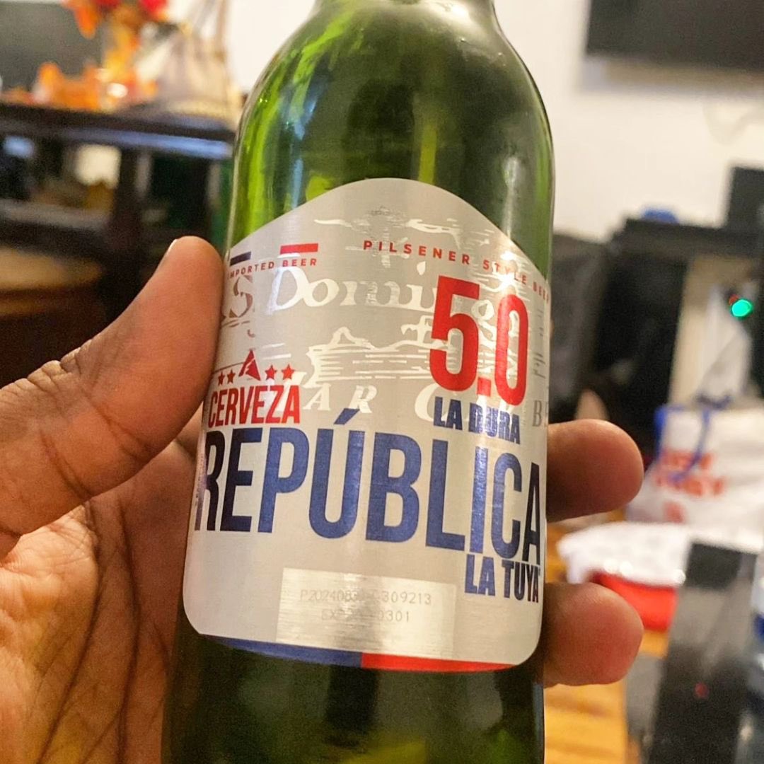 LA TUYA 5.0 está en New York y le han puesto la cosa difícil a la competencia 🍻📢 porque los 🇩🇴 solo quieren su REPÚBLICA 🥰

#CervezaRepublica #RepublicaLaTuya #LaTuya #latuyaesladura