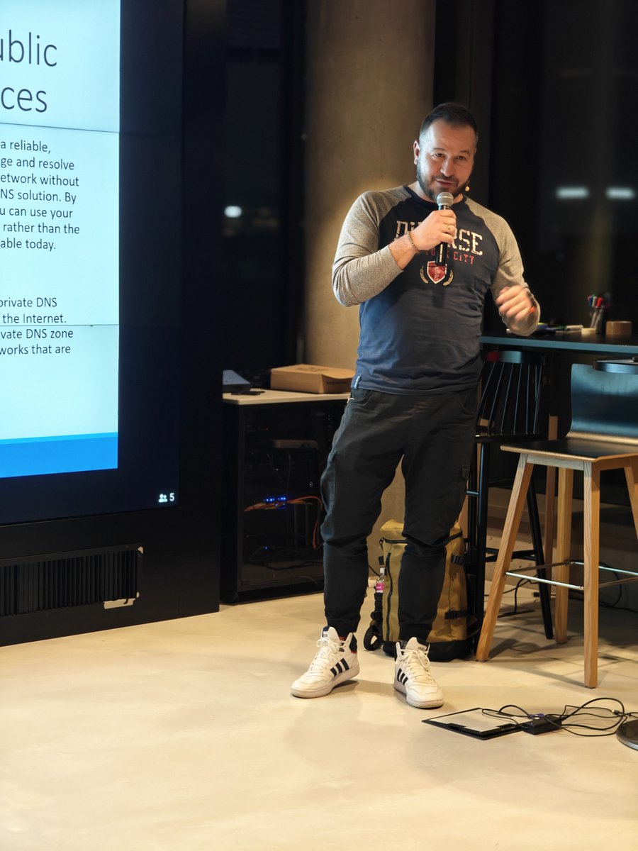 SysProtocol's tweet image. 🔝To był gorący wieczór w Warszawie! Może nie było tego widać po temperaturze za oknem, ale powietrze aż buzowało od inspiracji!
Cieszymy się z każdej przybitej piątki - dziękujemy za obecność. Podziel się swoją relacją na Instagramie i oznacz @sodo.polska.
Za wsparcie w…