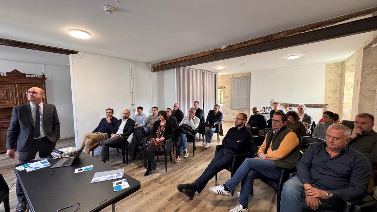 💧 AG des <a href="/Canalisateurs/">Les Canalisateurs</a> d’Occitanie par la <a href="/FRTP_MidiPy/">Fédération des Travaux Publics d'Occitanie</a>, notre plus ancien partenaire.
<a href="/SylvieTheye/">THEYE</a>, VP AMF32 (eau), a représenté l’association pour parler des défis de l’eau. Merci à la FRTP ! 🙏
#Eau #Canalisateurs #AMF32 #FRTP