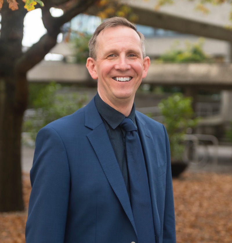 UCD Research (@ucd_research) on Twitter photo Today we welcome Prof Andrew Parnell <a href="/aparnellstats/">Andrew Parnell</a> who has been appointed as <a href="/MetEireann/">Met Éireann</a> Professor of Weather and Climate Research at <a href="/ucddublin/">University College Dublin</a>.
Andrew will lead a new research programme to develop weather and climate services for Ireland using #AI & #DataScience. Today we welcome Prof Andrew Parnell <a href="/aparnellstats/">Andrew Parnell</a> who has been appointed as <a href="/MetEireann/">Met Éireann</a> Professor of Weather and Climate Research at <a href="/ucddublin/">University College Dublin</a>.
Andrew will lead a new research programme to develop weather and climate services for Ireland using #AI & #DataScience.