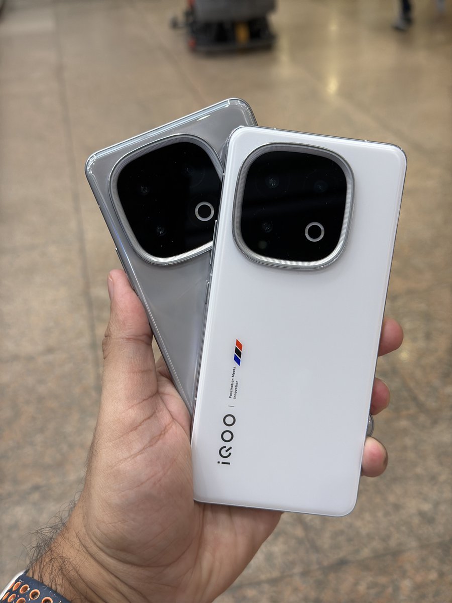 And, which color variant of the iQOO 13 would you want me to giveaway? 🫣

A. Legend
B. Nardo Grey

#iQOO13  #BeTheGOAT #Snapdragon8Elite