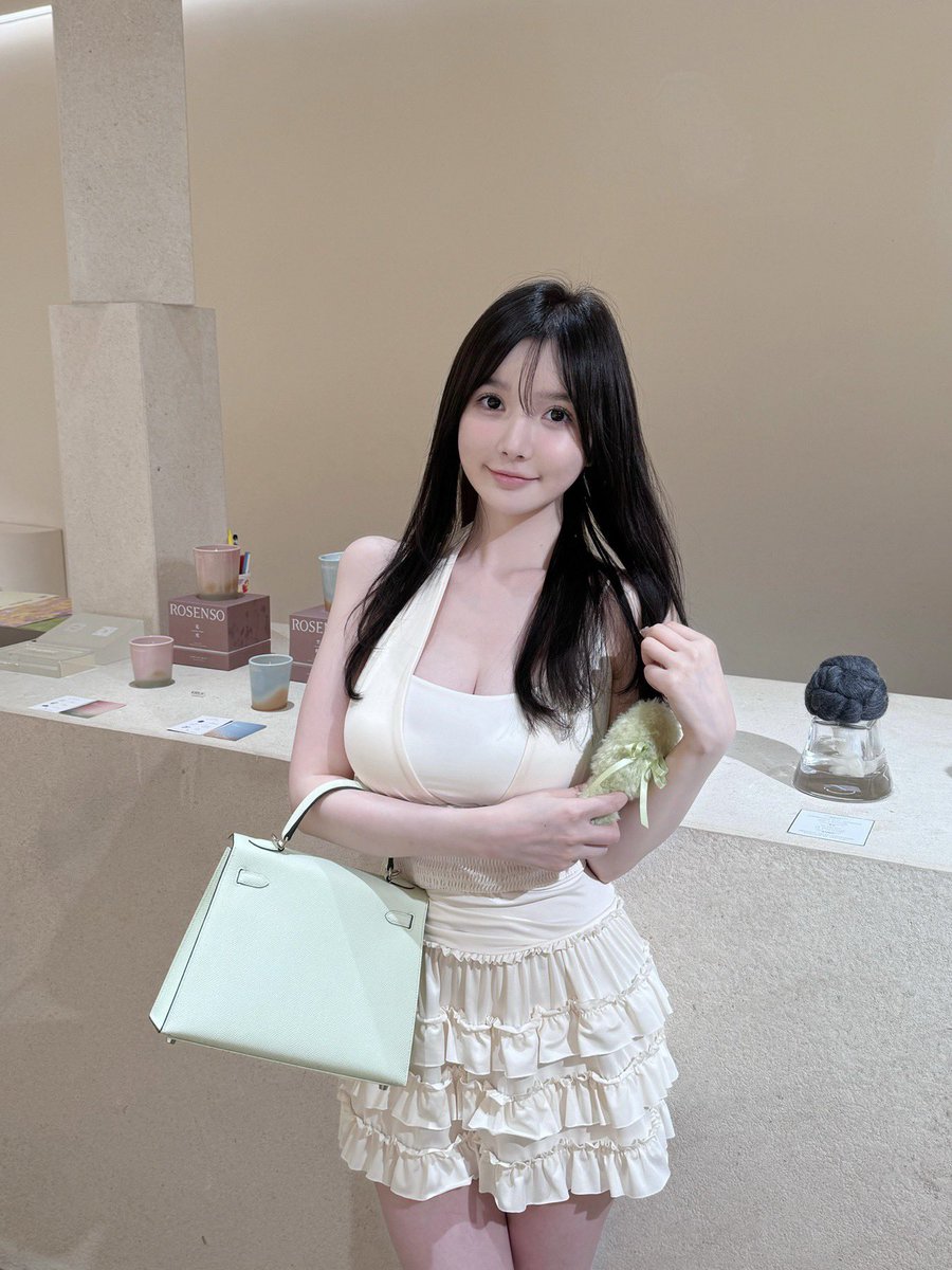 nuomi1999's tweet photo. https://t.co/GE5NtpQJN8