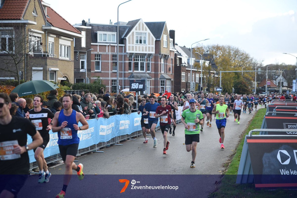 Zevenheuvelenloop, in Nijmegen, met <a href="/gemeentearnhem/">Gemeente Arnhem</a> shirt, onder het uur (59.05). Wat wil een hardlopende Arnhemmer nog meer? 😉