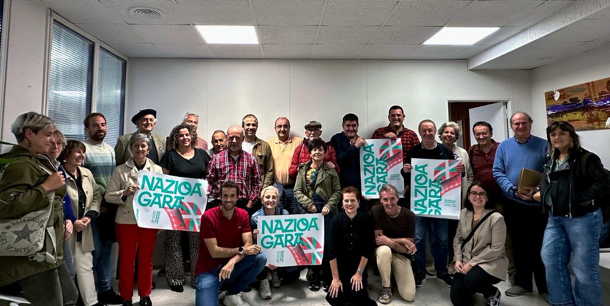EHBilduZarautz's tweet photo. Azaroaren 23an Bilbon elkartuko gara nazioa garela aldarrikatzeko.
#NazioaGara #zarautz #euskalherria https://t.co/IpmwhF689C