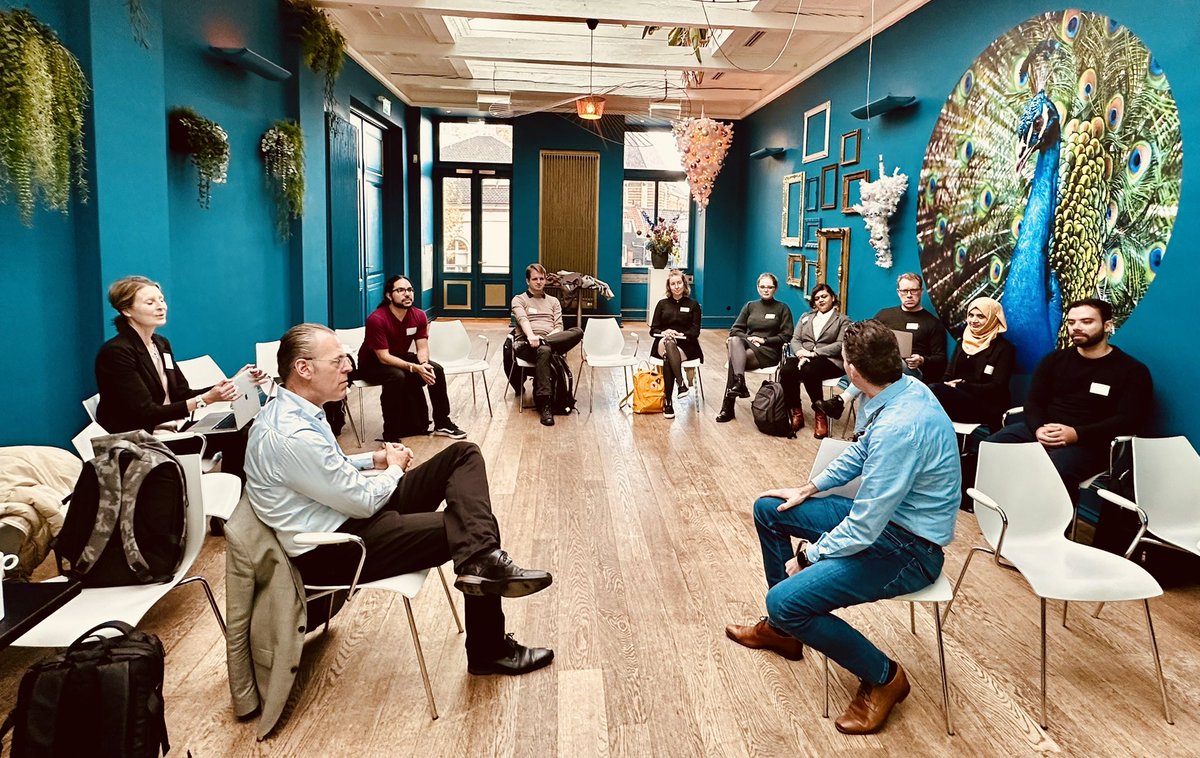 Rodrigo Santos tweet media