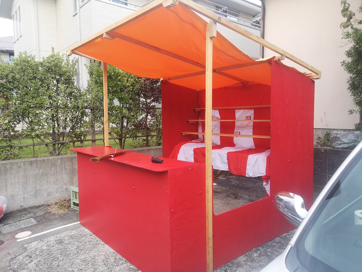 poiten's tweet photo. 道具屋Caddy!
復活に向けて準備中！
まぁ細々と続けてはいたんですがね(笑)
Fire道具だけではなくパフォーマーさんの欲しいものを作れるよう頑張ってみようかと(^ω^)
なぜか蛇の小屋とかも作ってる(笑) https://t.co/OYUVqHxwVA