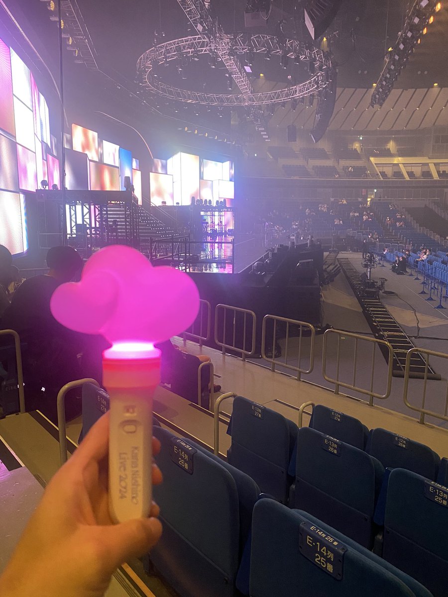 Kanayan_wata's tweet photo. みなさんに便乗🎀

 01　/　関東　/　西野家🗝

現地でお話できたり、写真撮ったり、仲良くできるカナ友さん探してます🫰🏻
仲良くしてくれたら嬉しいです👋🏻
地方は同伴とかもしてみたいです。😁

#西野カナ
#カナやん
#西野家
#西野家さんと繋がりたい 
#西野カナ好きな人と繋がりたい https://t.co/se7iGQgtHA