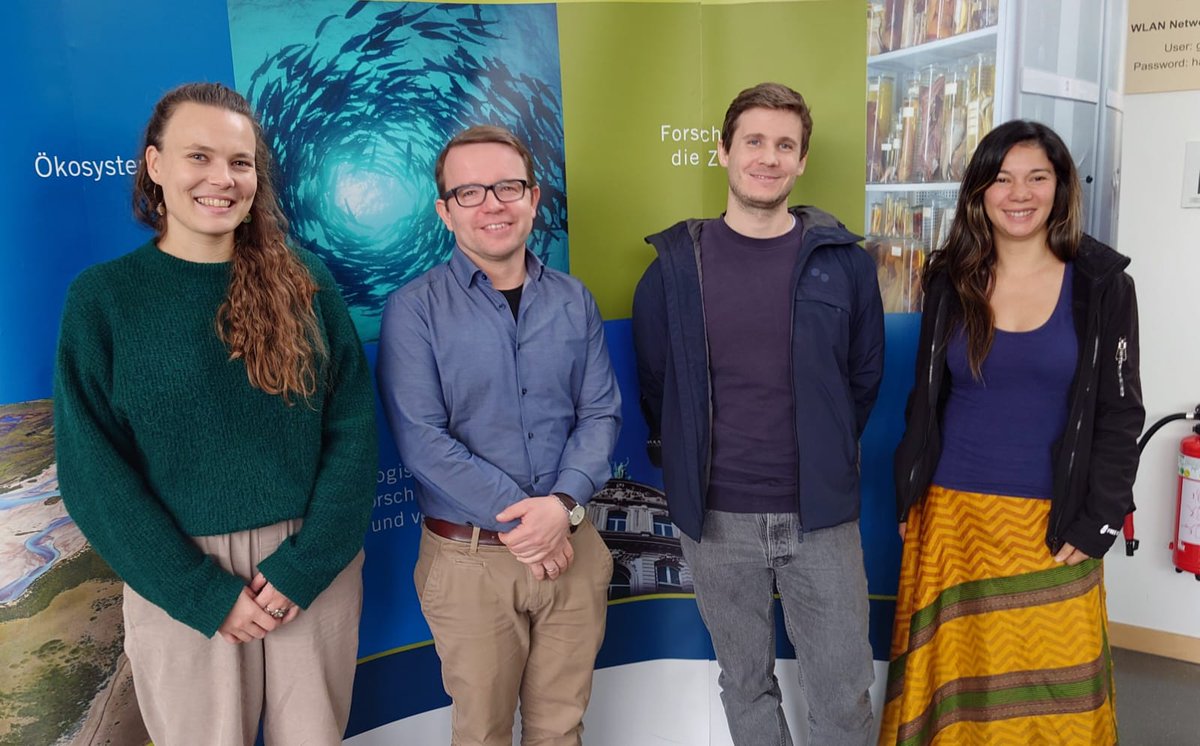 Crowther Lab (@crowtherlab) on Twitter photo Little throwback to last week! Dr. <a href="/carobello58/">Carolina Bello</a> made a trip to the Senckenberg Biodiversity & Climate Research Centre (<a href="/geobiodiversity/">Senckenberg Research</a>) to present her research on plant-animal interactions.
Read her latest paper: cell.com/trends/ecology… Little throwback to last week! Dr. <a href="/carobello58/">Carolina Bello</a> made a trip to the Senckenberg Biodiversity & Climate Research Centre (<a href="/geobiodiversity/">Senckenberg Research</a>) to present her research on plant-animal interactions.
Read her latest paper: cell.com/trends/ecology…