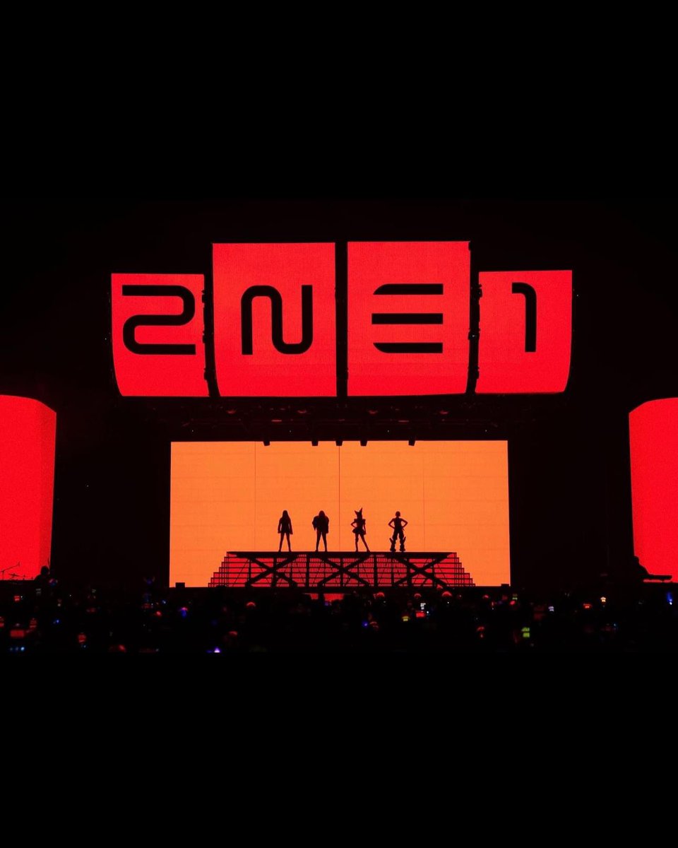 Daily2NE1 ♥ tweet media