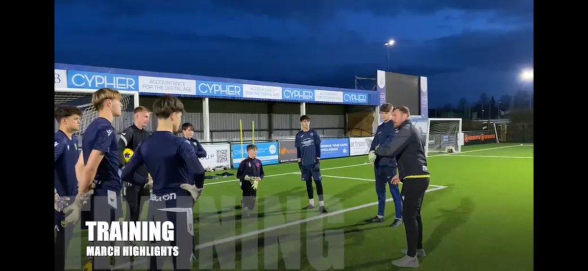 Charlie Lauri tweet media