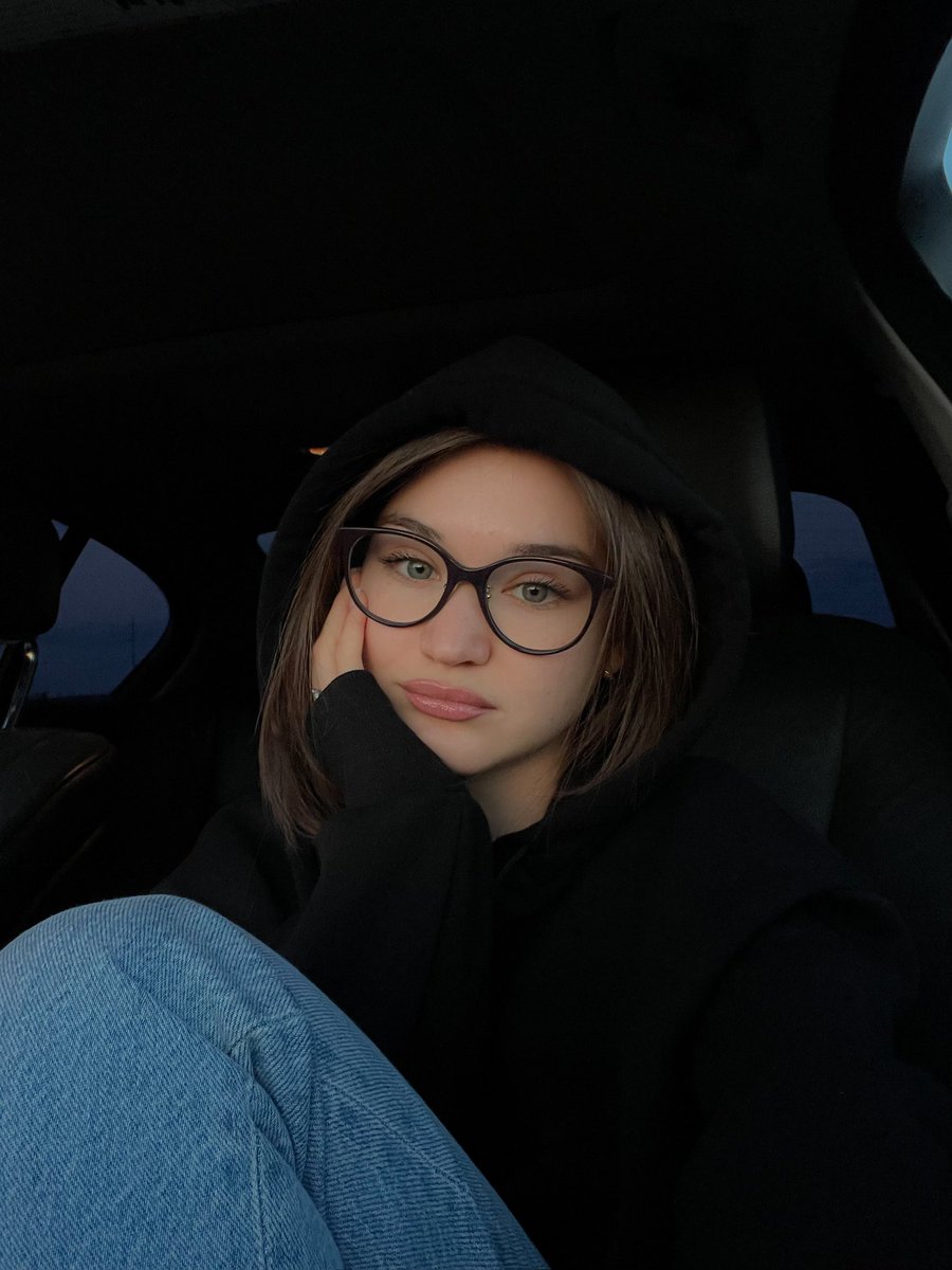 Ana Cucos tweet media