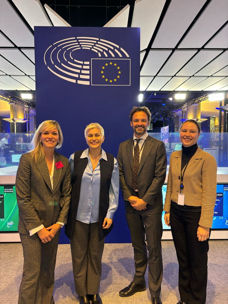 MariaWalshEU's tweet image. I met with Dr. Karen Carr from @abbvie to discuss women's health, specifically migraines. We met in Brussels to better understand how they are supporting women's health as a biopharmaceutical leader. They employ 2,700 people in Ireland.
