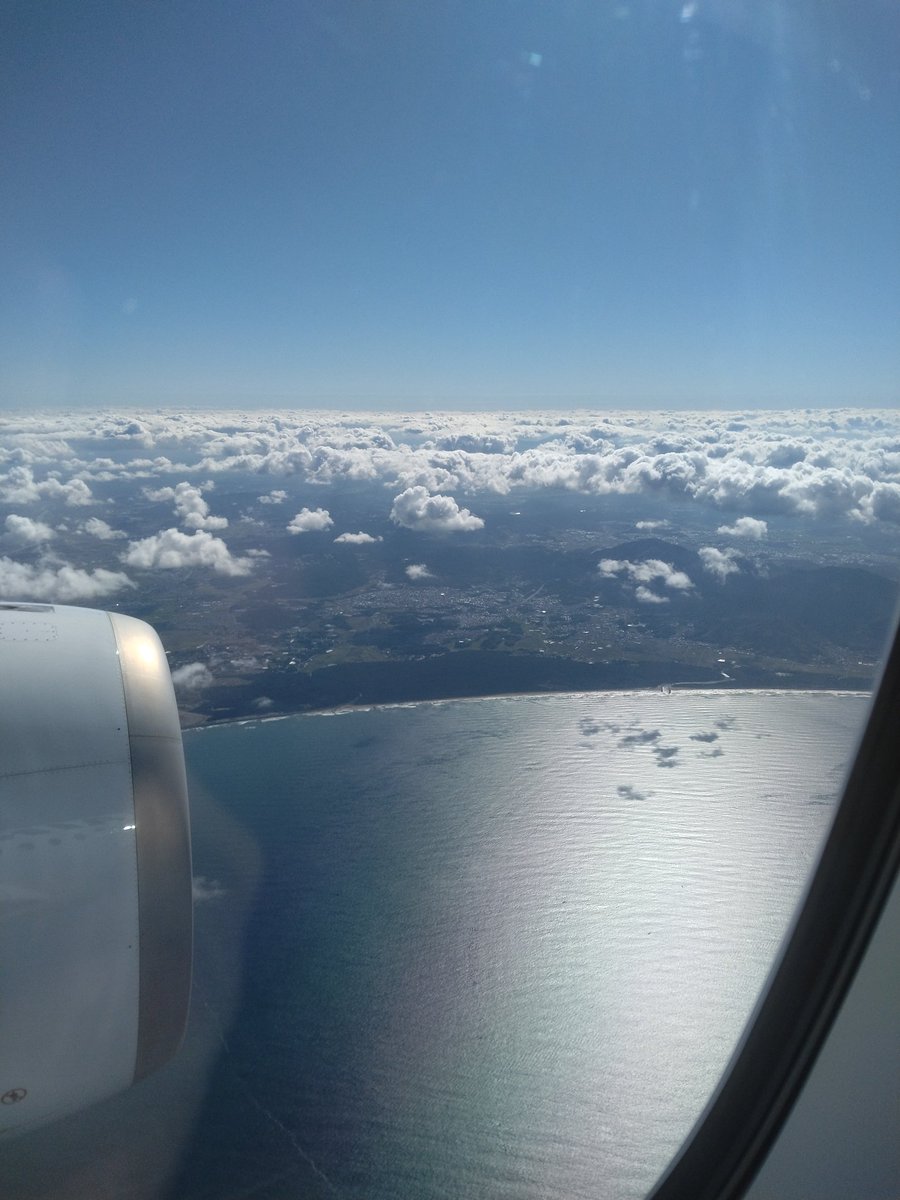 U85Iu's tweet photo. 飛んでます✈ https://t.co/uvyiura3cQ