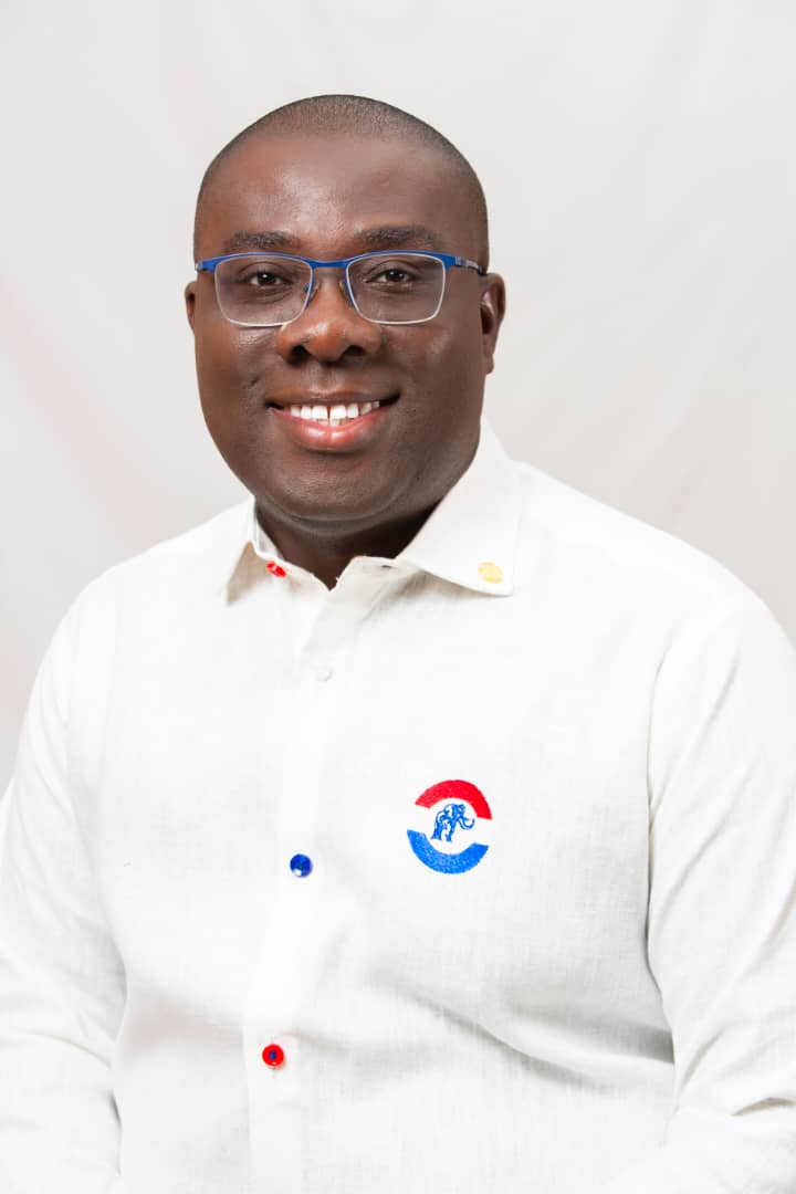 Adom1063fm's tweet image. NPP government is not an angels government, but we do better than the NDC - @sammiawuku 

#DwasoNsem