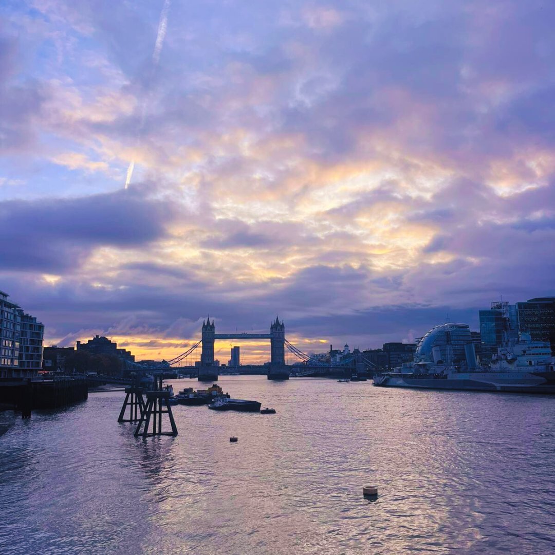 F_M_events's tweet image. The day everyone in the industry has been waiting for is here! 🎉Our team is on-site at the Old Billingsgate, right by the iconic Tower Bridge, working hard to prepare everything for an amazing Finance Magnates London Summit 2024. 🏗️
#fmls24 #fmls #fmevents