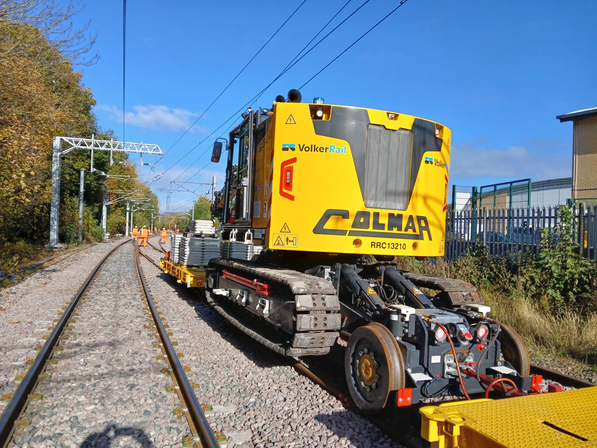 Last month, one of our new tracked Colmar RRV’s completed its first shift at Bradford Forster Square, helping to install troughing and recover redundant signals. #colmar #cando #groundedyetsoaring
