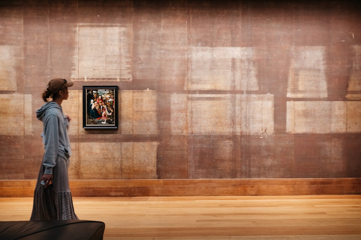 🎨✨ Join our team! 

We’re looking for a new Head of Curatorial...

Specialise in collections from the Islamic World, European paintings and drawings, or Mediterranean and Western Asian antiquities? We want to hear from you.

🔗Applications close 12 Dec: tinyurl.com/yt8myj23