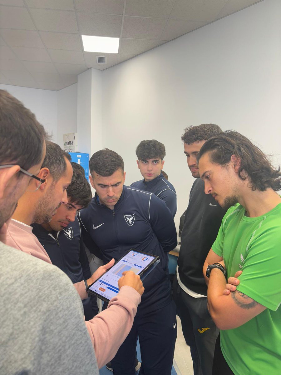 UCAM Spanish Sports University (@ucam_sports_uni) on Twitter photo ⚽ 🏋Resumen de la jornada en el Máster de Preparación Física
Los alumnos aprendieron, el pasado fin de semana, de los expertos <a href="/PedroE_Alcaraz/">Pedro E. Alcaraz</a>, <a href="/SpyrouKostas/">Kostas Spyrou</a> y <a href="/Mazhamad11/">Maziar J. Hamad</a> sobre:
🔸Valoración de curva de potencia
🔸Análisis de datos GPS
🔸COD y valoraciones neuromusculares ⚽ 🏋Resumen de la jornada en el Máster de Preparación Física
Los alumnos aprendieron, el pasado fin de semana, de los expertos <a href="/PedroE_Alcaraz/">Pedro E. Alcaraz</a>, <a href="/SpyrouKostas/">Kostas Spyrou</a> y <a href="/Mazhamad11/">Maziar J. Hamad</a> sobre:
🔸Valoración de curva de potencia
🔸Análisis de datos GPS
🔸COD y valoraciones neuromusculares